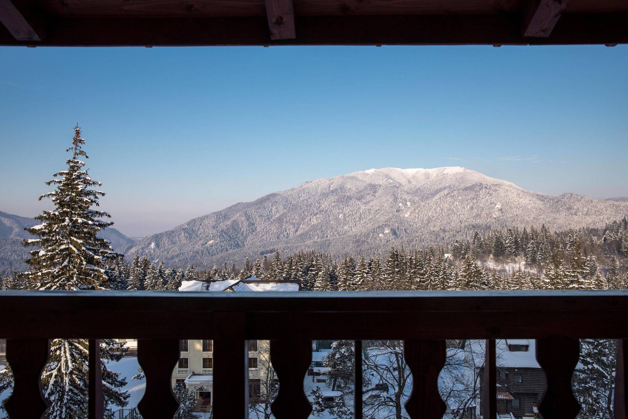 Hotel Rozmarin Predeál Kültér fotó