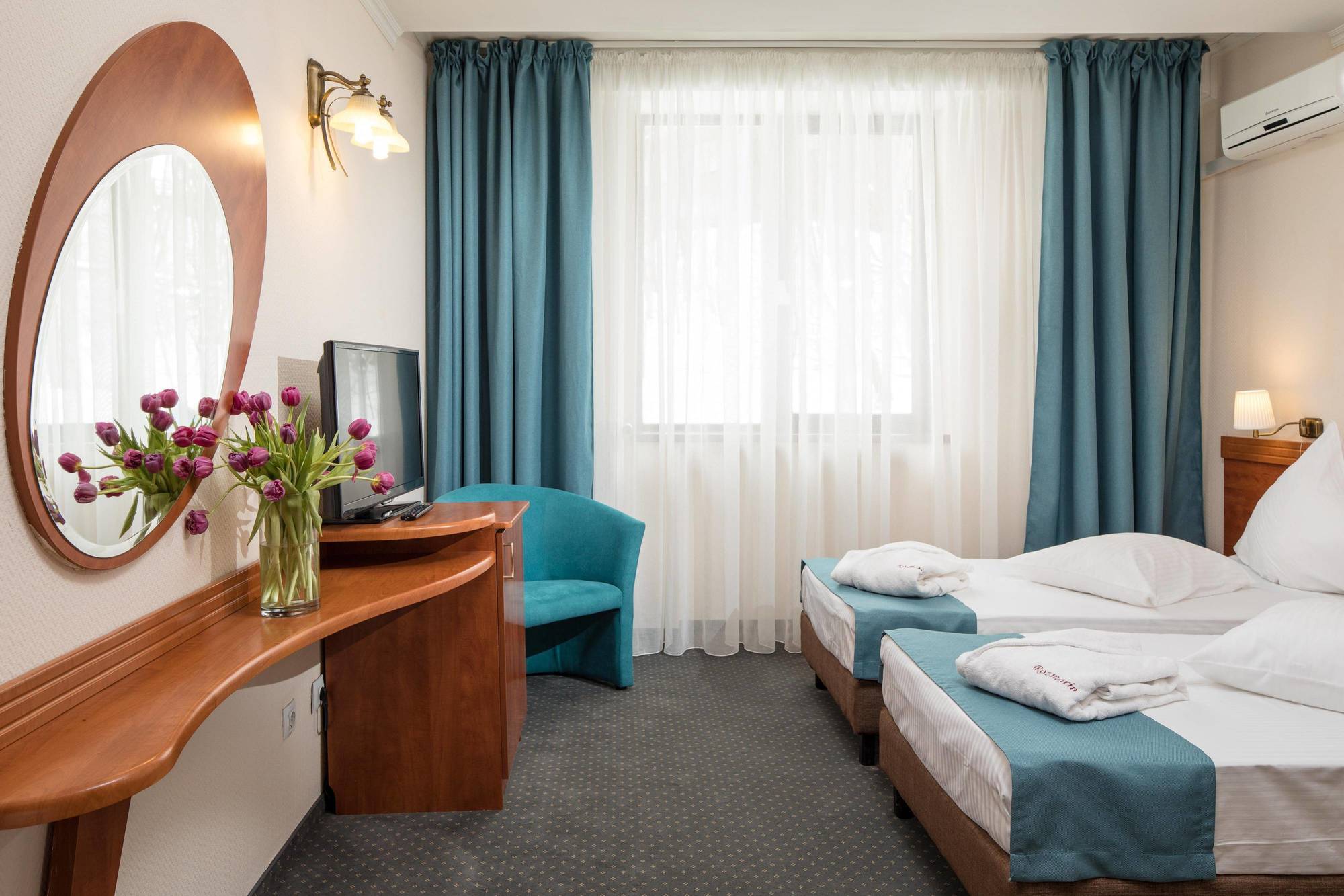 Hotel Rozmarin Predeál Kültér fotó