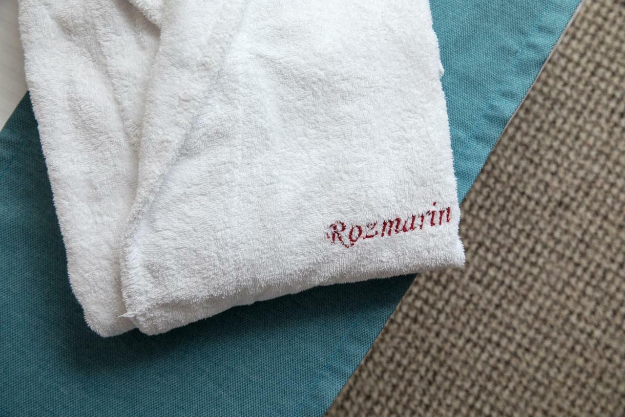 Hotel Rozmarin Predeál Kültér fotó
